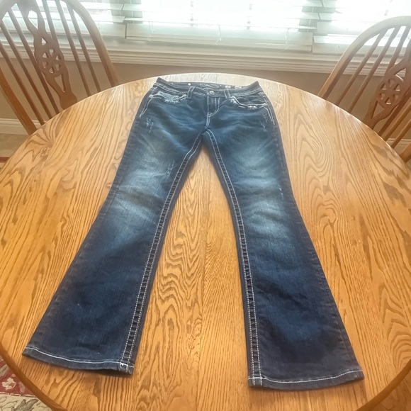MISS ME Mid-Rise Boot Cut Embellished Jeans Whiskered Dark Wash Size 28 - Picture 2 of 12